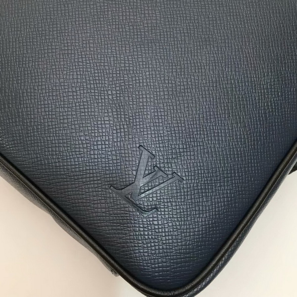 LV Men Hangbags AAA-017