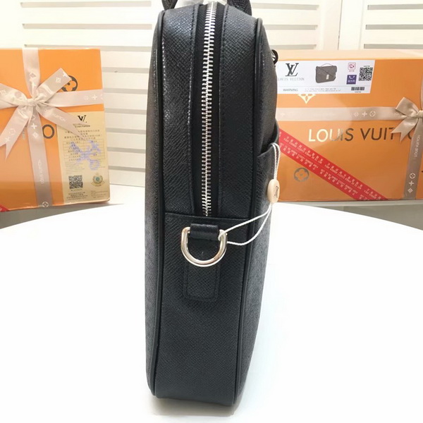 LV Men Hangbags AAA-018