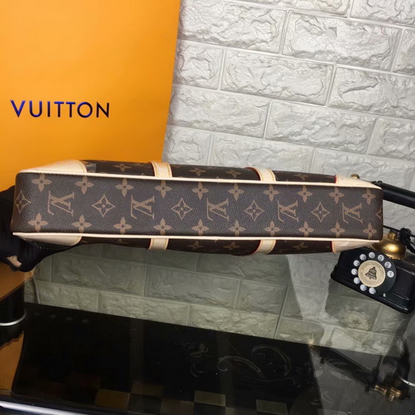 LV Men Hangbags AAA-019