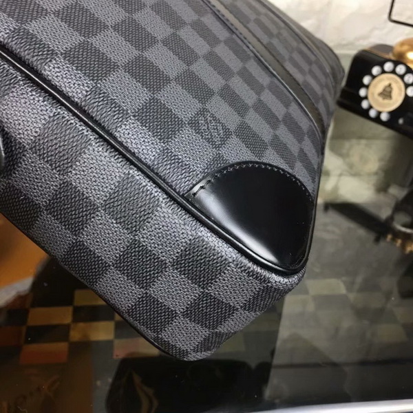 LV Men Hangbags AAA-022