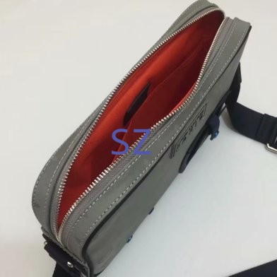 LV Men Hangbags AAA-028