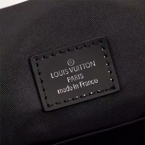 LV Men Hangbags AAA-029