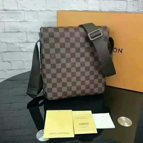 LV Men Hangbags AAA-031