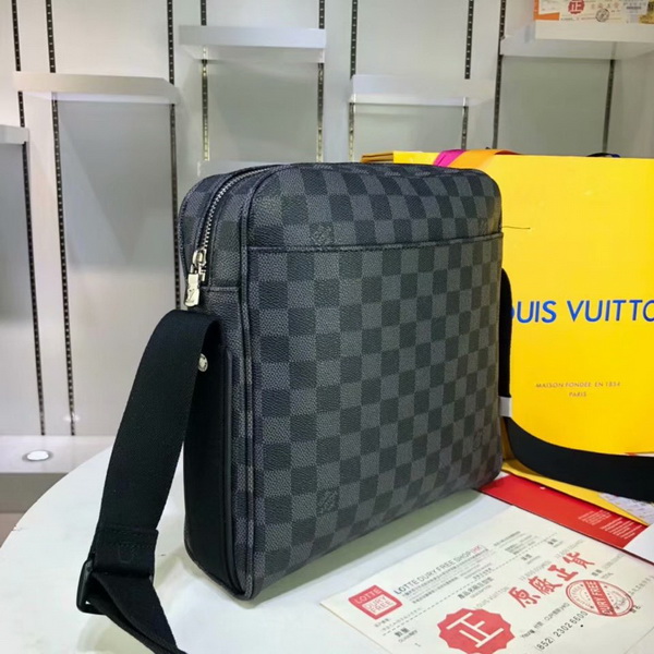 LV Men Hangbags AAA-033