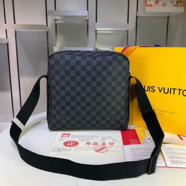 LV Men Hangbags AAA-033