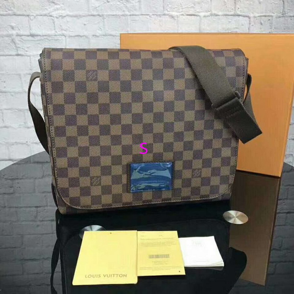 LV Men Hangbags AAA-035