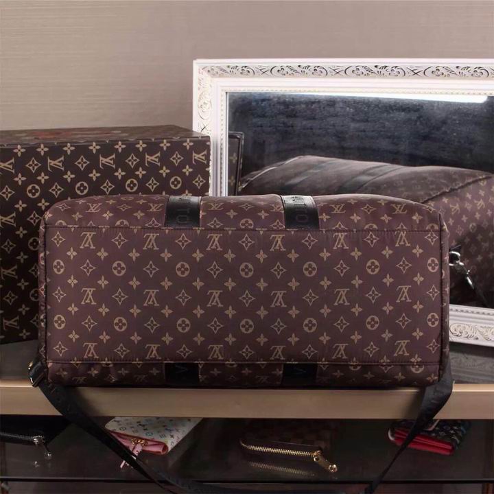 LV Travel Bag 1:1 Quality-010