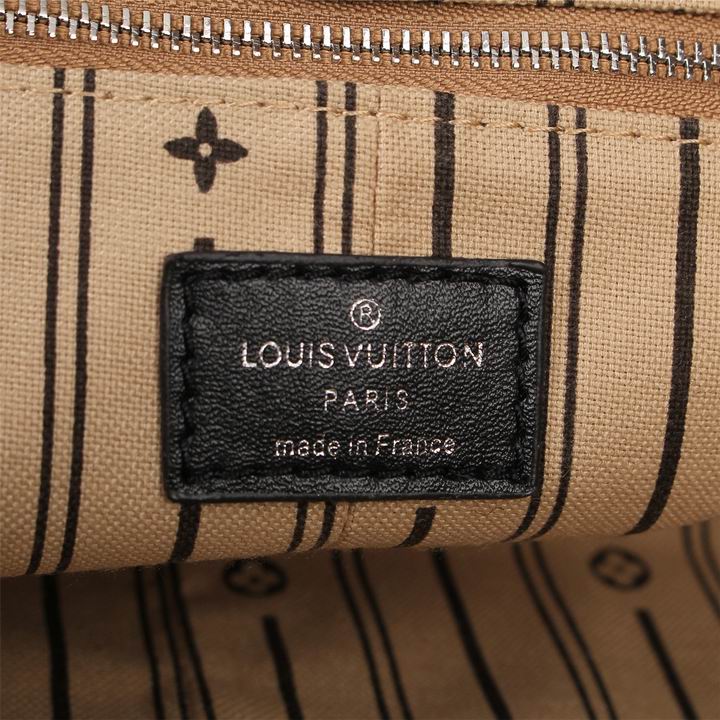 LV Travel Bag 1:1 Quality-016