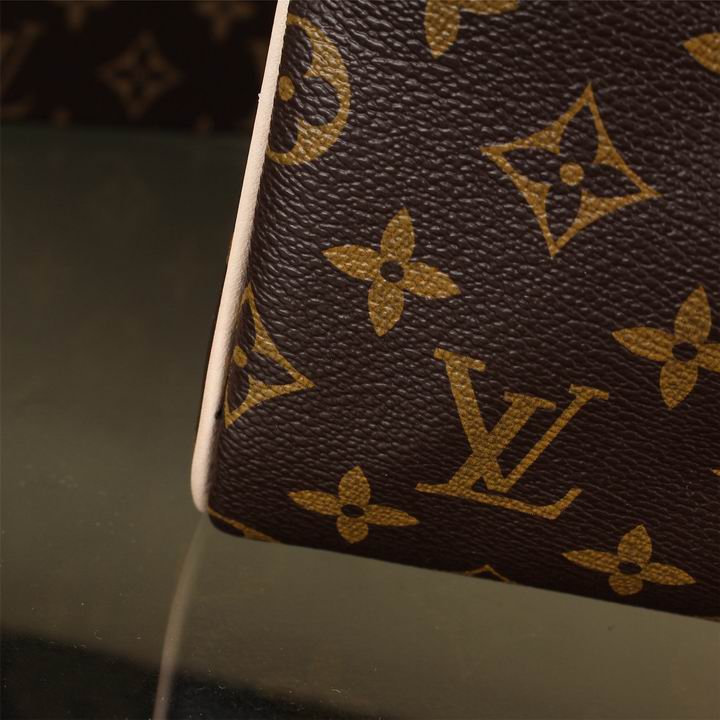 LV Travel Bag 1:1 Quality-019