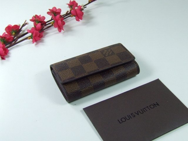 LV Wallet AAA-002