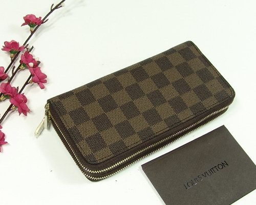 LV Wallet AAA-028