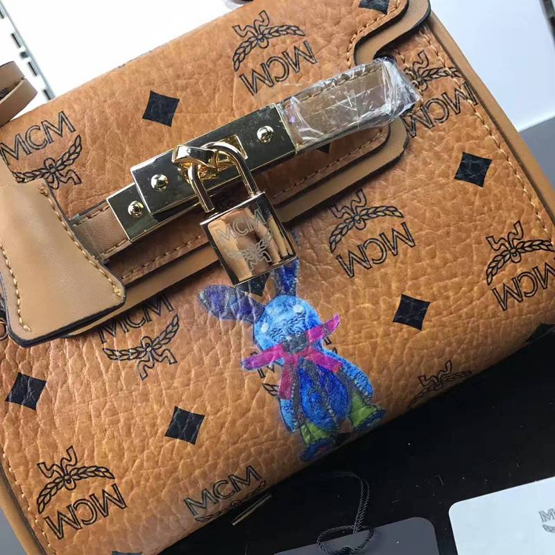 MCM Handbag AAA quality-016