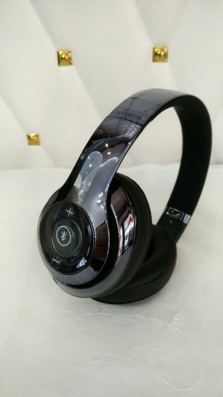 Monster Beats  studio 2 wireless -003