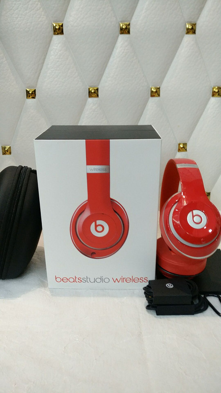 Monster Beats  studio wireless 3-002