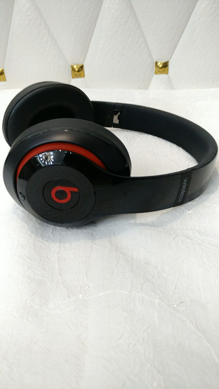 Monster Beats  studio wireless 3-003