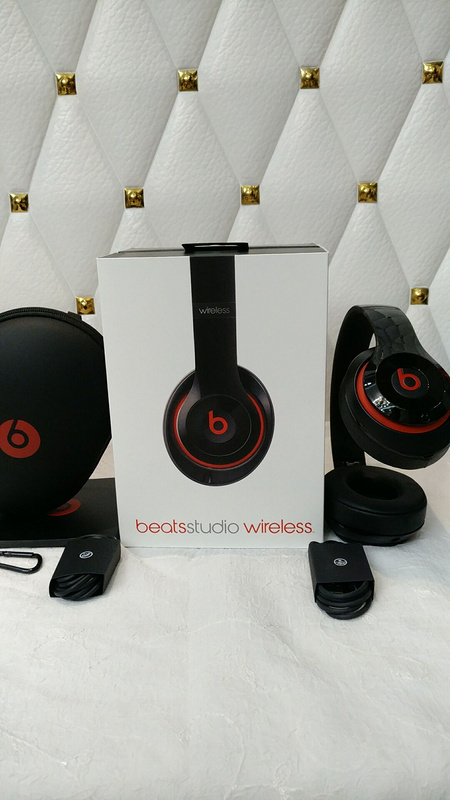 Monster Beats  studio wireless 3-003