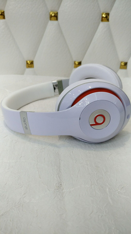 Monster Beats  studio wireless 3-005