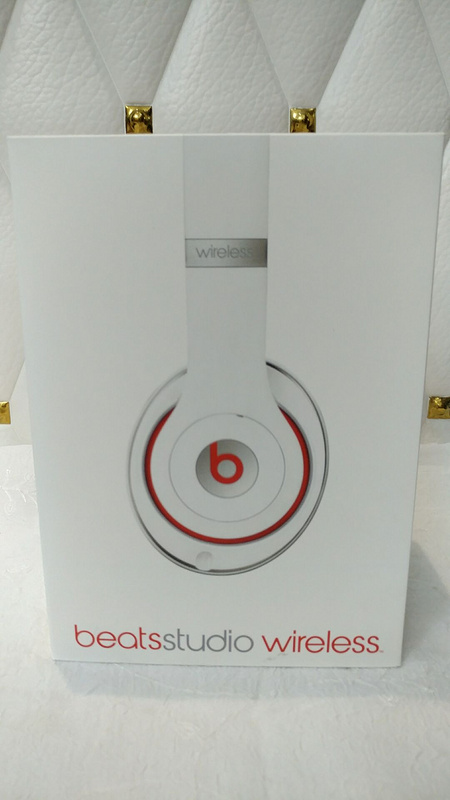 Monster Beats  studio wireless 3-005