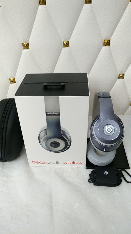 Monster Beats  studio wireless 3-007