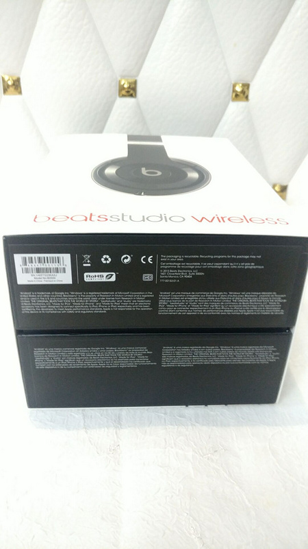 Monster Beats  studio wireless 3-008