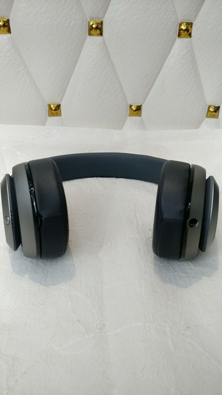 Monster Beats  studio wireless 3-009