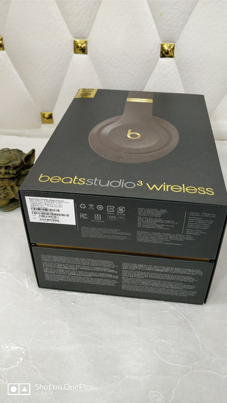 Monster Beats  studio wireless 3-015