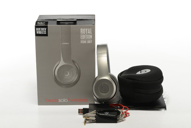 Monster Beats SOLO 2 Wireless-002