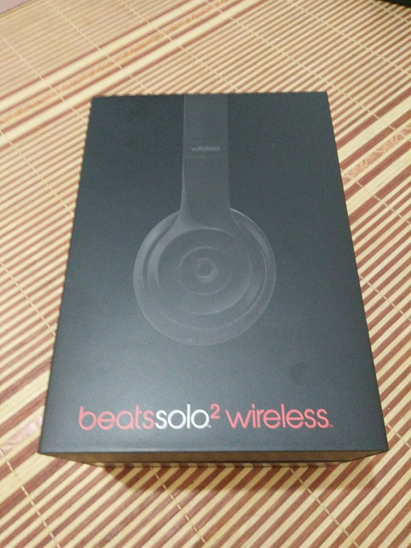 Monster Beats SOLO 2 Wireless-004