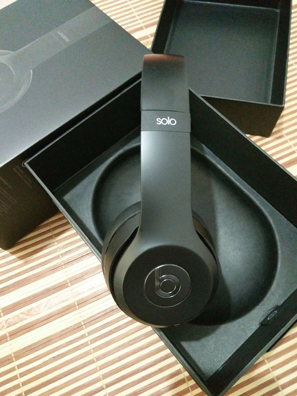 Monster Beats SOLO 2 Wireless-004