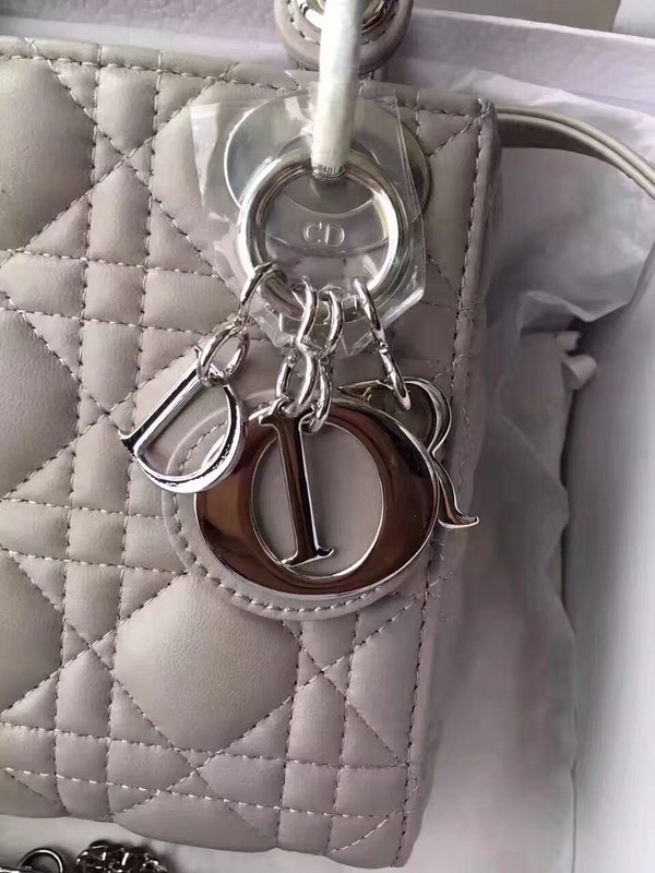 Super Perfect Dior Hangbag-007