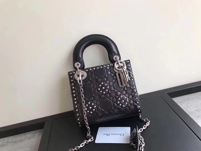 Super Perfect Dior Hangbag-014