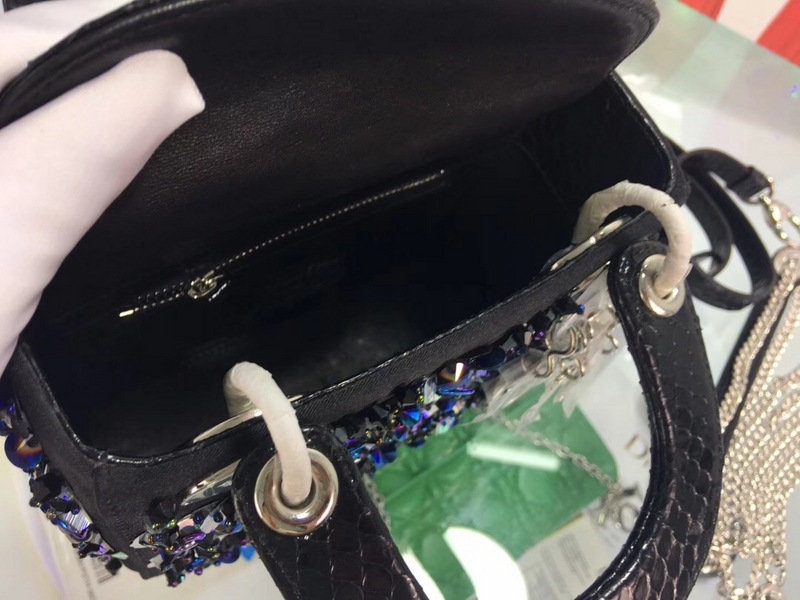 Super Perfect Dior Hangbag-027