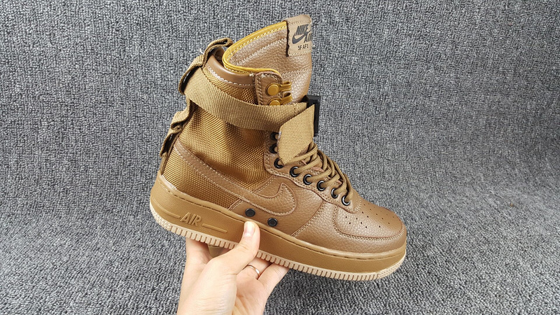 Nike Special Forces Air Force 1“Faded Olive-Gum Light Brown”