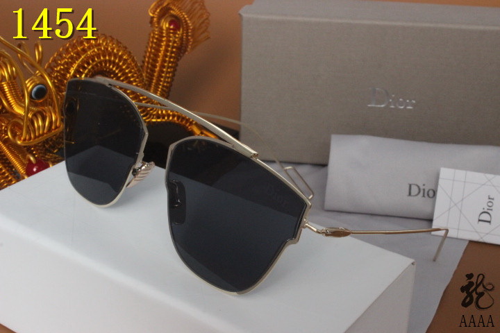 Dior sunglasses AAA-658