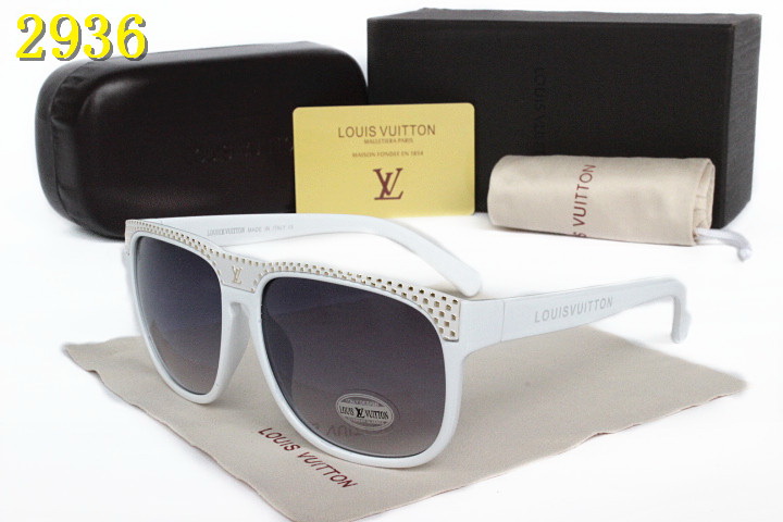 LV Sunglasses AAA-316