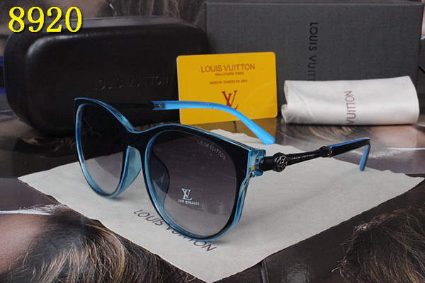 LV Sunglasses AAA-344