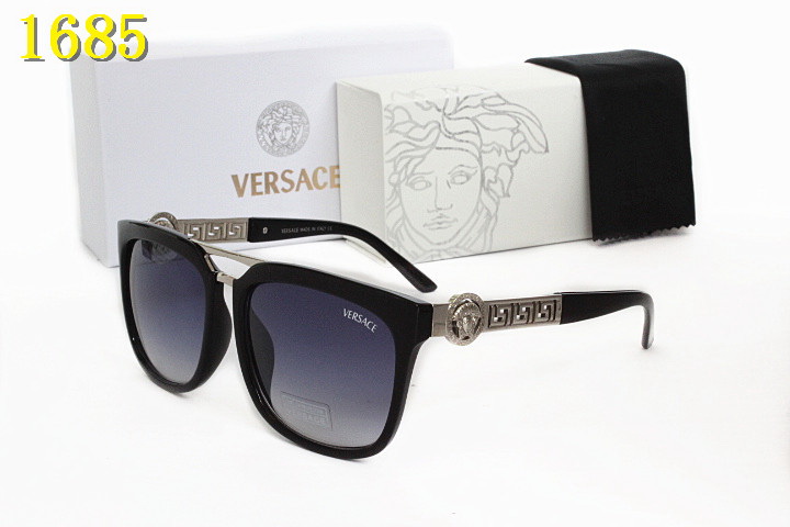 V Sunglasses AAA-643