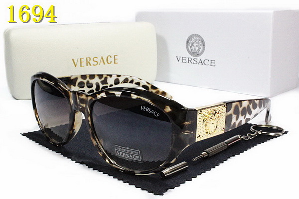 V Sunglasses AAA-651