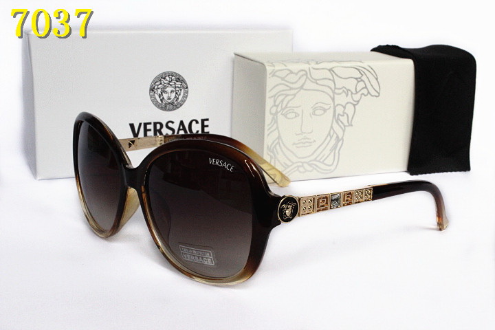 V Sunglasses AAA-704