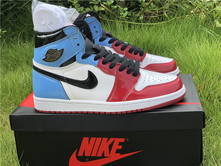 Super Max Perfect Jordan 1 shoes-076