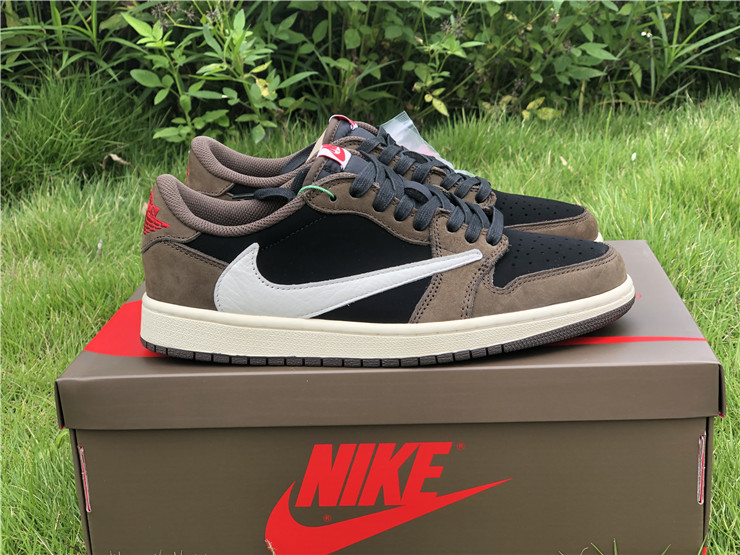 Super Max Perfect Jordan 1 shoes-079