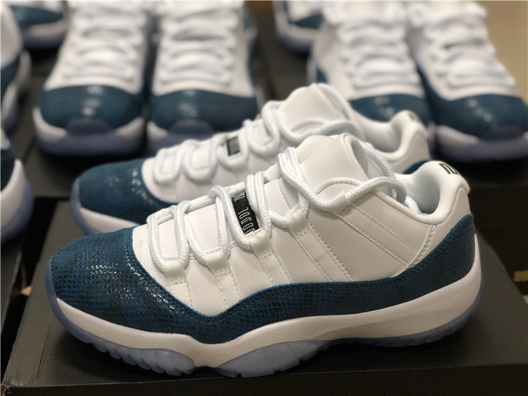 Super Max Perfect jordan 11 shoes-023