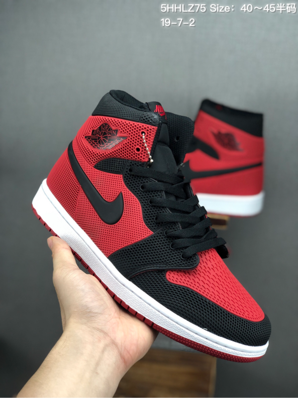 Jordan 1 shoes AAA Quality-100