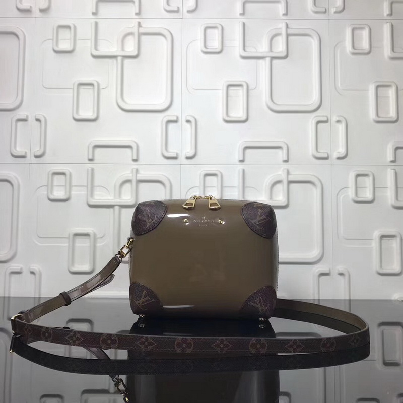 LV High End Quality Handbag-070