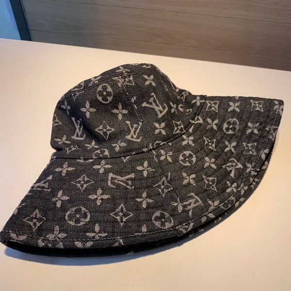 LV Hats AAA-182