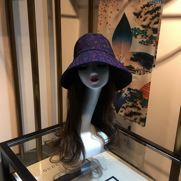 LV Hats AAA-183