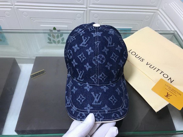 LV Hats AAA-186