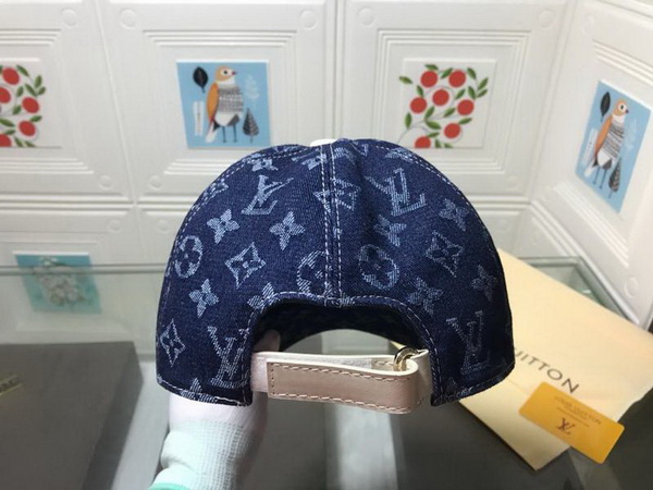 LV Hats AAA-186