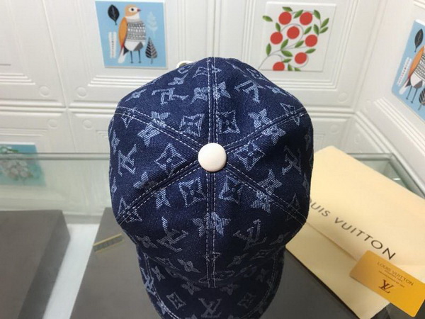 LV Hats AAA-186