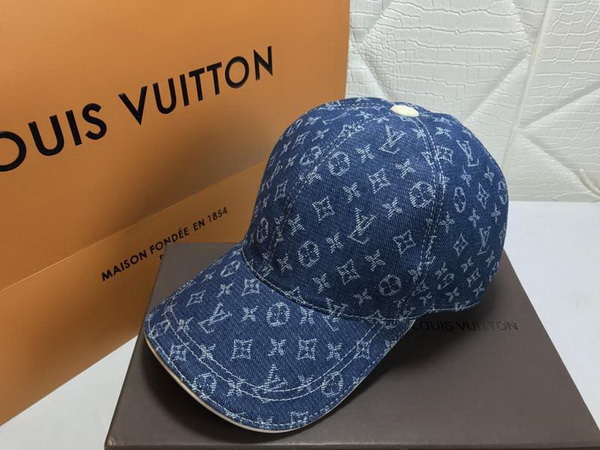 LV Hats AAA-189